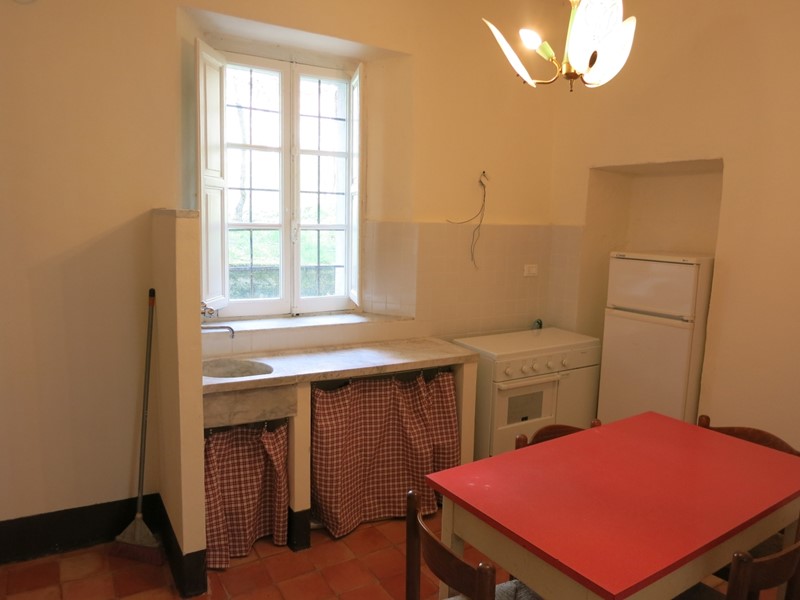 Bilocale in Vendita a Licciana Nardi, 36'000€, 52 m²