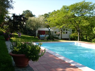 Casa Indipendente in Vendita a Sarzana, zona Fortezza, 865'000&euro;, 295 m², con Box