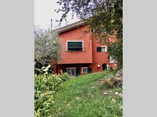 Monolocale in Vendita a Ameglia, zona Camisano, 60'000&euro;, 28 m², arredato