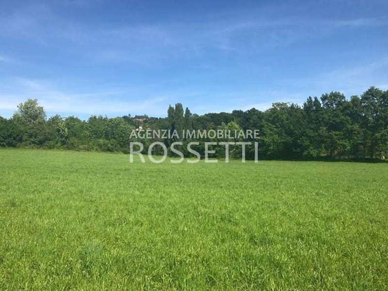 Terreno agricolo in Vendita a Cerreto Guidi, zona Bassa, 17'000€, 1940 m²