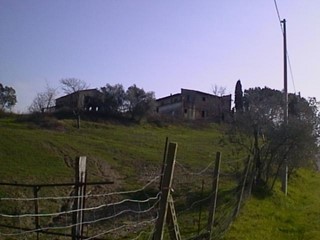 Villa in Vendita a San Miniato, zona Cusignano, 160'000€, 380 m²