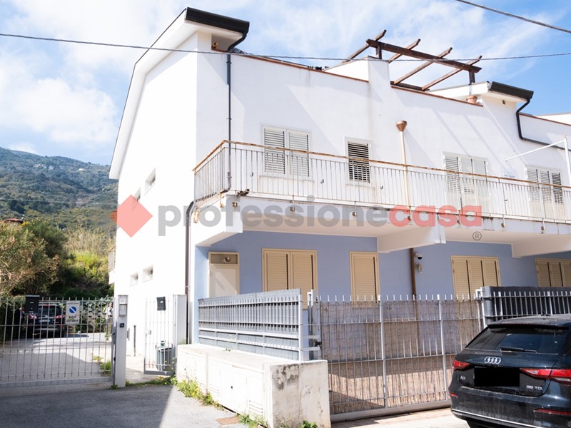Bilocale in Vendita a Gioiosa Marea, 90'000€, 60 m²