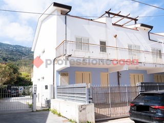 Bilocale in Vendita a Gioiosa Marea, 90'000€, 60 m²