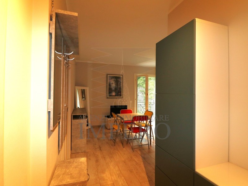 Bilocale in Vendita a Ventimiglia, zona Mortola Inferiore, 250'000€, 55 m², arredato