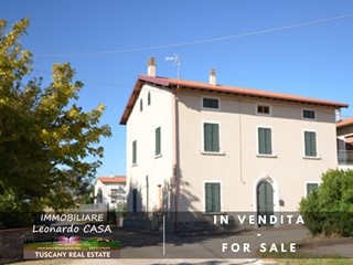 Casa Semi Indipendente in Vendita a Cerreto Guidi, 205'000€, 220 m²