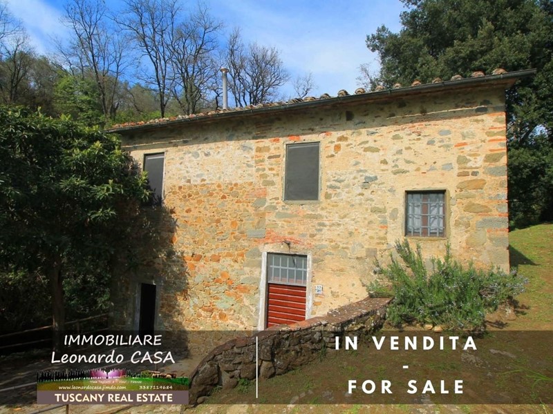 Casale in Vendita a Lamporecchio, 210'000€, 80 m²