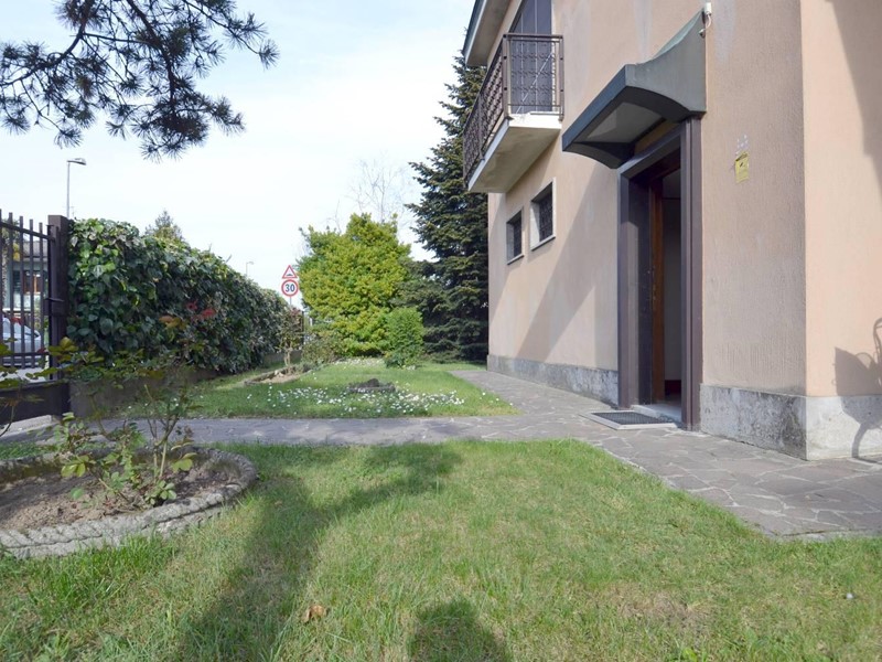 Villa in Vendita a Lodi, 379'000€, 280 m²