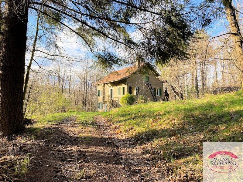 Casa Indipendente in Vendita a Urbe, 65'000€, 113 m²