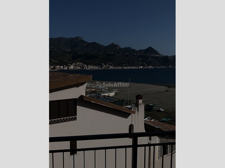 Monolocale in Affitto a Giardini Naxos, zona SchisÃ², 30 m², arredato