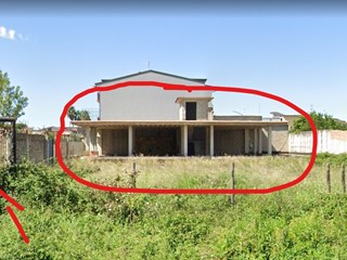 Casa Indipendente in Vendita a Caivano, 240'000€, 469 m²