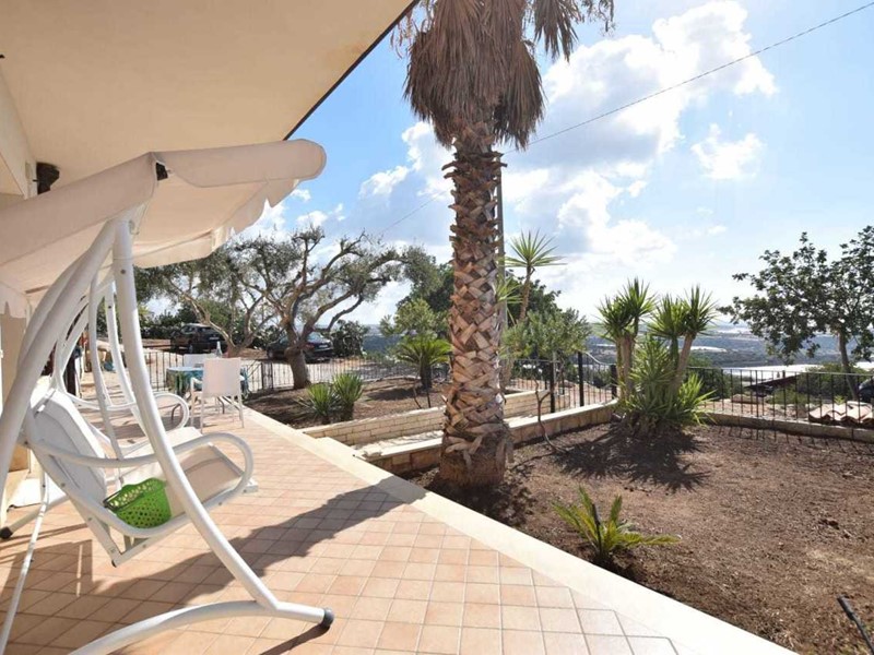 Casa Indipendente in Vendita a Ragusa, zona Marina Di Ragusa, 195'000€, 130 m²