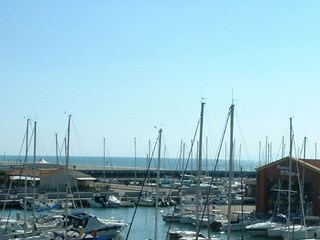 Mansarda in Affitto a Grosseto, zona marina di grosseto, 500€, 40 m², arredato