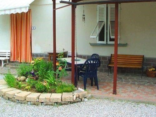 Casa di corte in Vendita a Vinci, zona Sovigliana, 680'000€, 350 m²