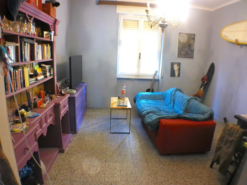 Quadrilocale in Vendita a Carrara, zona stadio, 95'000€, 70 m²