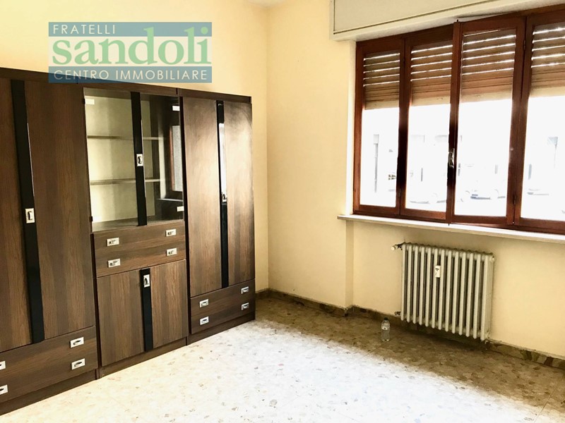 Bilocale in Affitto a Vercelli, zona Semicentro, 250€, 30 m²