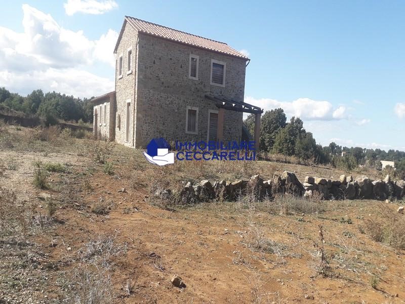 Casa di corte in Vendita a Manciano, 530'000€, 200 m²