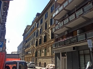Appartamento in Vendita a Roma, 450'000€, 115 m²