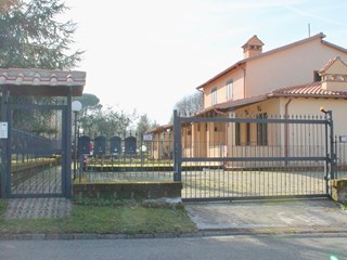 Villetta a schiera in Vendita a Orvieto, zona Villanova, 120'000€, 135 m²