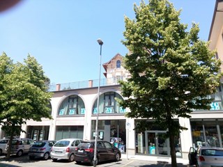 Ufficio in Vendita a Viterbo, zona Bagnaia, 90'000€, 75 m²