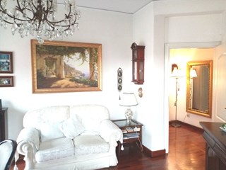 Quadrilocale in Vendita a Napoli, zona vomero, 460'000€, 120 m²