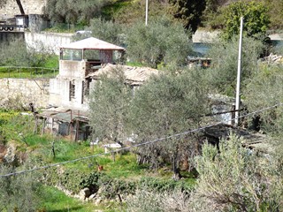 Casa Indipendente in Vendita a Sanremo, 150'000€, 160 m²