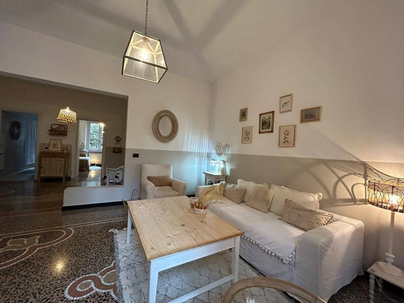 Appartamento in Vendita a Savona, zona Villetta, 245'000€, 100 m²