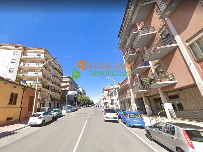 Immobile commerciale in Vendita a Campobasso, zona Semicentro, 150'000€, 90 m²