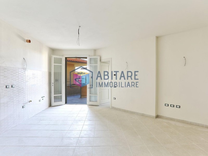 Bilocale in Vendita a Rosignano Marittimo, zona Castiglioncello, 188'000€, 49 m², con Box
