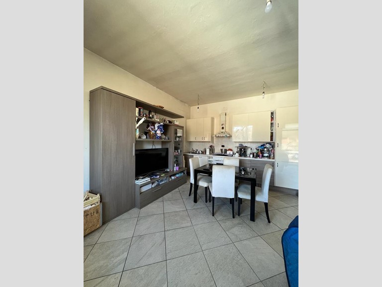 Casa Indipendente in Vendita a Aulla, 290'000€, 280 m², con Box