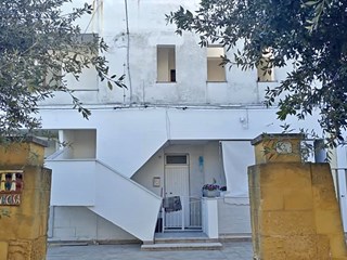 Appartamento in Vendita a Guagnano, 32'000€, 110 m²