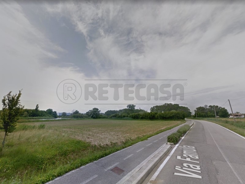Terreno edificabile in Vendita a San Giorgio di Nogaro, 26443 m²