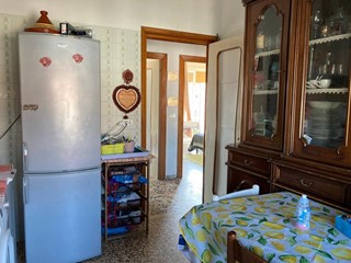 Trilocale in Vendita a Fiorenzuola d'Arda, 95'000€, 85 m²