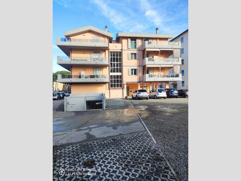 Appartamento in Vendita a Grosseto, 330'000€, 120 m², arredato, con Box