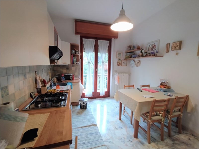 Trilocale in Vendita a Savona, zona MONGRIFONE, 149'000€, 65 m²