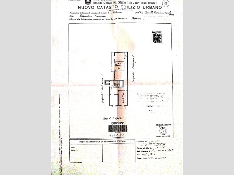 Appartamento in Vendita a Palermo, zona Tribunale, 190'000€, 140 m²