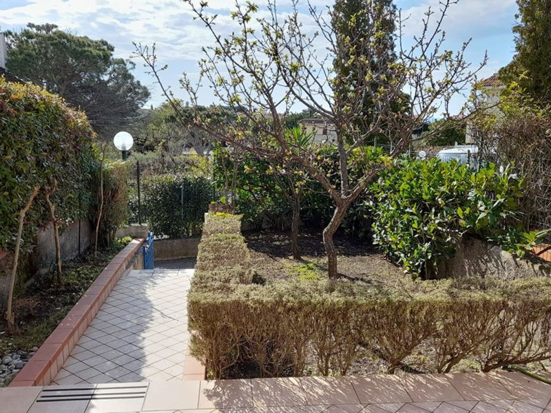 Villetta a schiera in Vendita a San Nicola Arcella, 123'000€, 95 m², arredato
