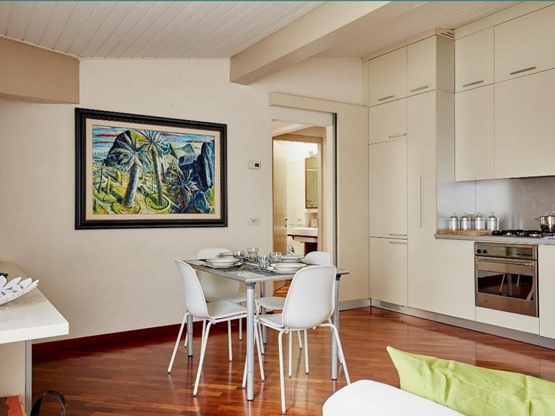 Monolocale in Affitto a Milano, zona Stazione centrale, 560€, 40 m², arredato