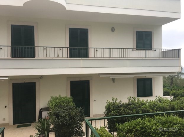 Trilocale in Affitto a Rodi Garganico, zona santa barbara, 300€, 60 m², arredato