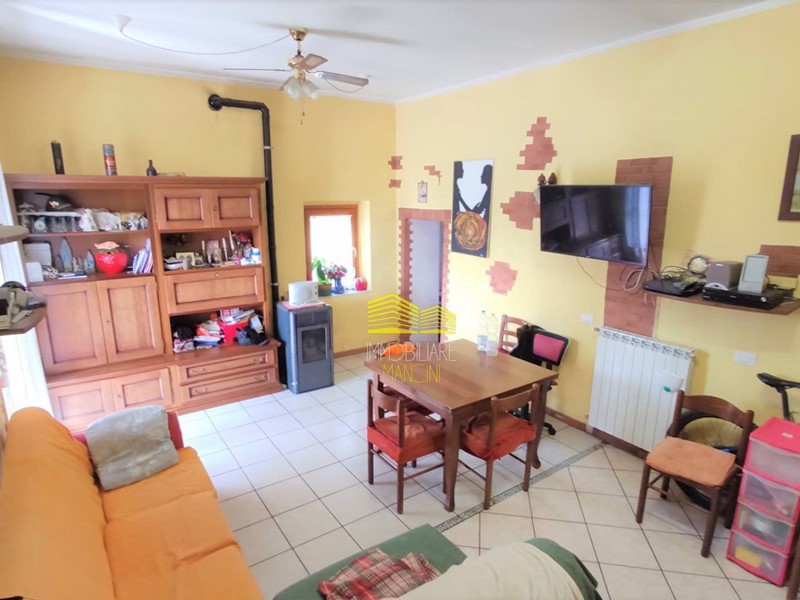 Trilocale in Vendita a Cornate d'Adda, 115'000€, 85 m²