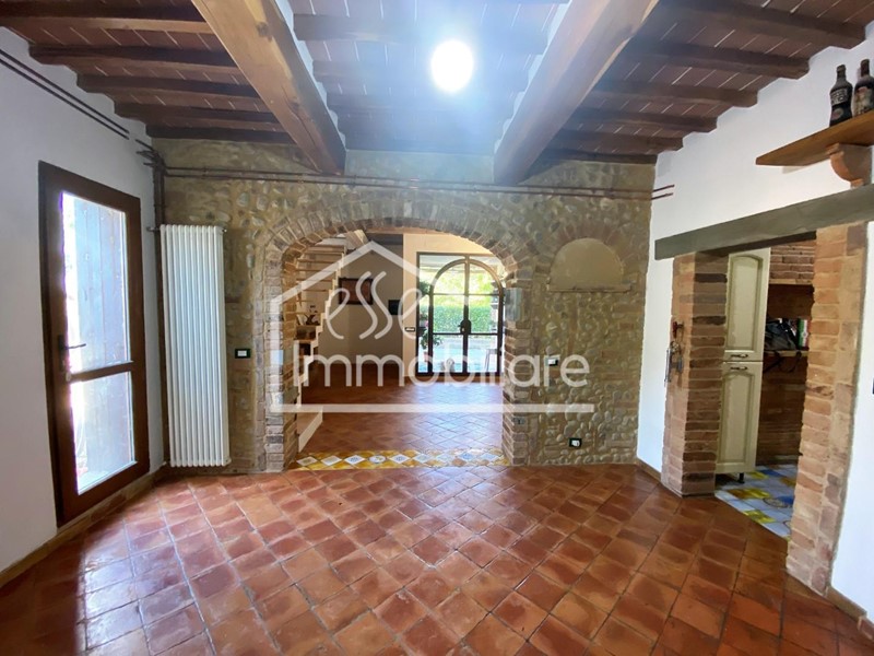 Quadrilocale in Vendita a Castelfiorentino, zona Dogana, 225'000€, 90 m²