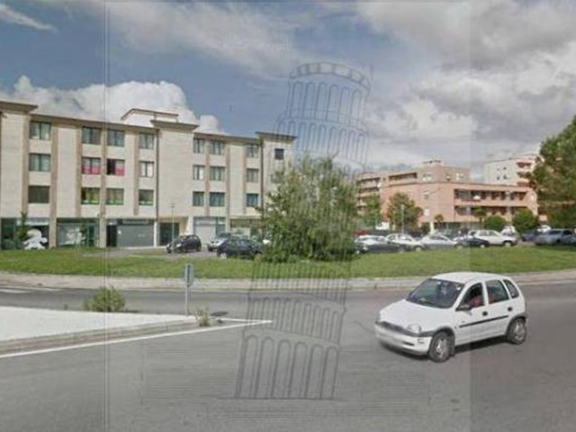 Immobile commerciale in Vendita a Pisa, 150'000€, 50 m²