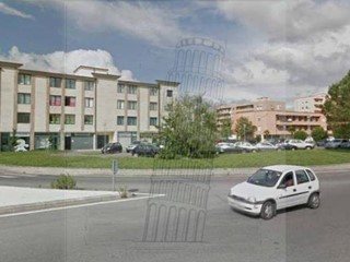 Immobile commerciale in Vendita a Pisa, 150'000€, 50 m²