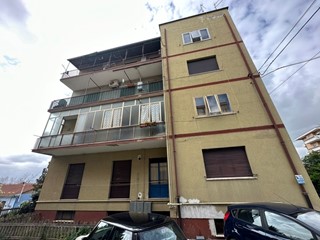 Trilocale in Vendita a Ortona, 89'000€, 120 m²