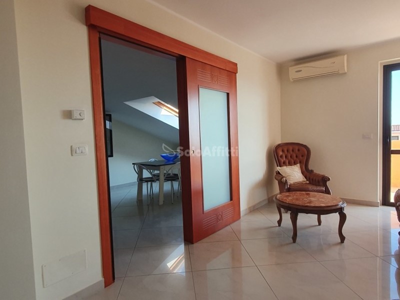Stanza in Affitto a Catanzaro, zona Catanzaro Lido, 200&euro;, 100 m², arredato