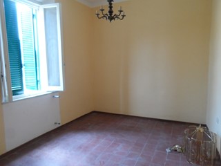 Casa Indipendente in Vendita a Cascina, zona San Frediano a Settimo, 119'000€, 75 m²