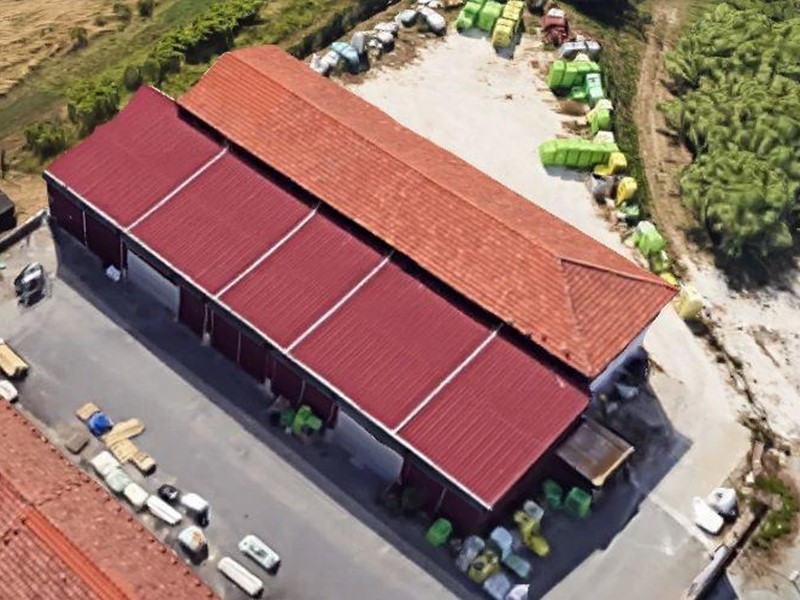 Capannone in Vendita a Castelnuovo Magra, 999'000€, 600 m²