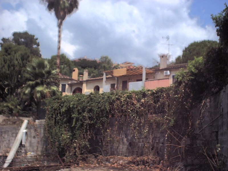 Terreno edificabile in Vendita a Aci Castello, zona Collina Ficarazzi, 259'000€, 850 m², con Box