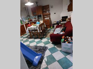 Appartamento in Vendita a Castiglione Chiavarese, 110'000€, 90 m²