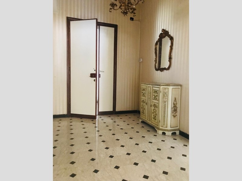 Quadrilocale in Vendita a Castelfiorentino, 110'000€, 90 m²