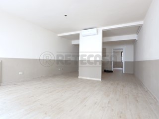 Immobile commerciale in Vendita a Vicenza, 150'000€, 